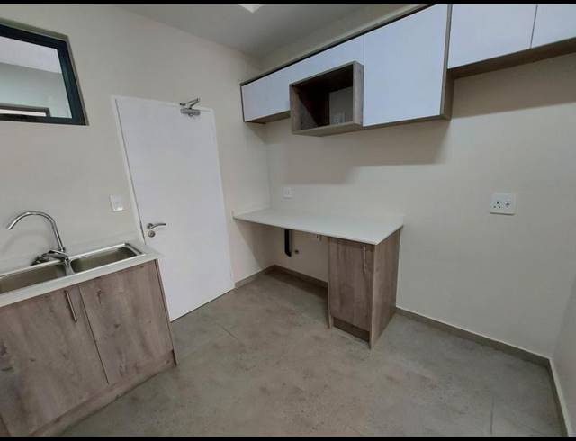 2 BEDROOM PROPERTY TO RENT IN RASLOUW